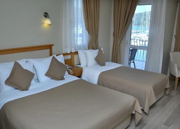 Doruk Otel 3*